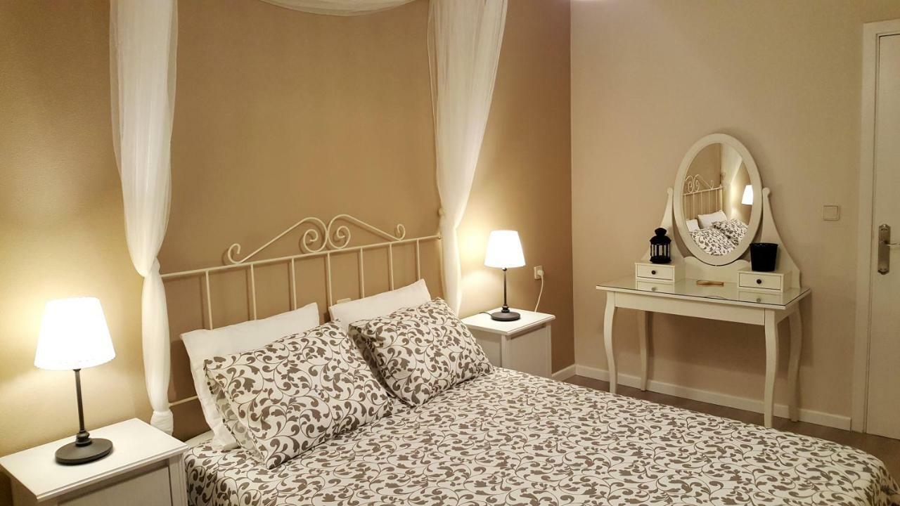 Apartamento Dactonium - Ribeira Sacra Monforte De Lemos Buitenkant foto